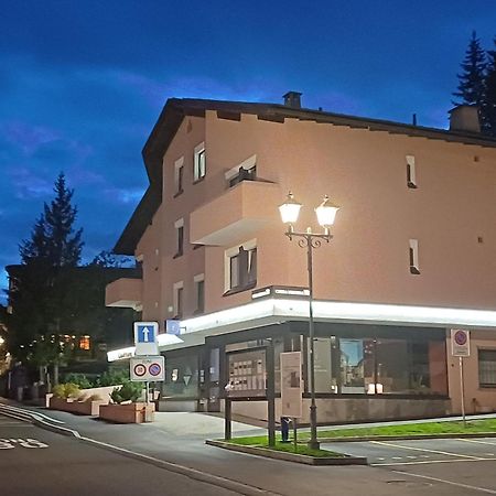 Appartement Chesa Bernina à Samedan Extérieur photo